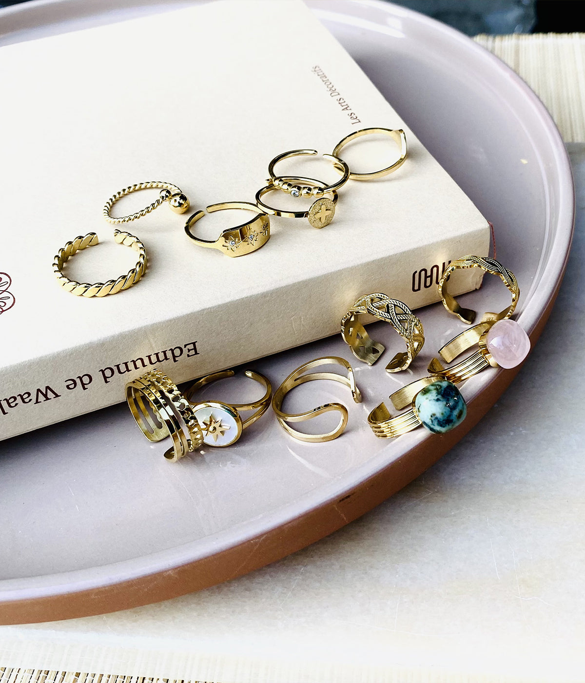 Swan Ring