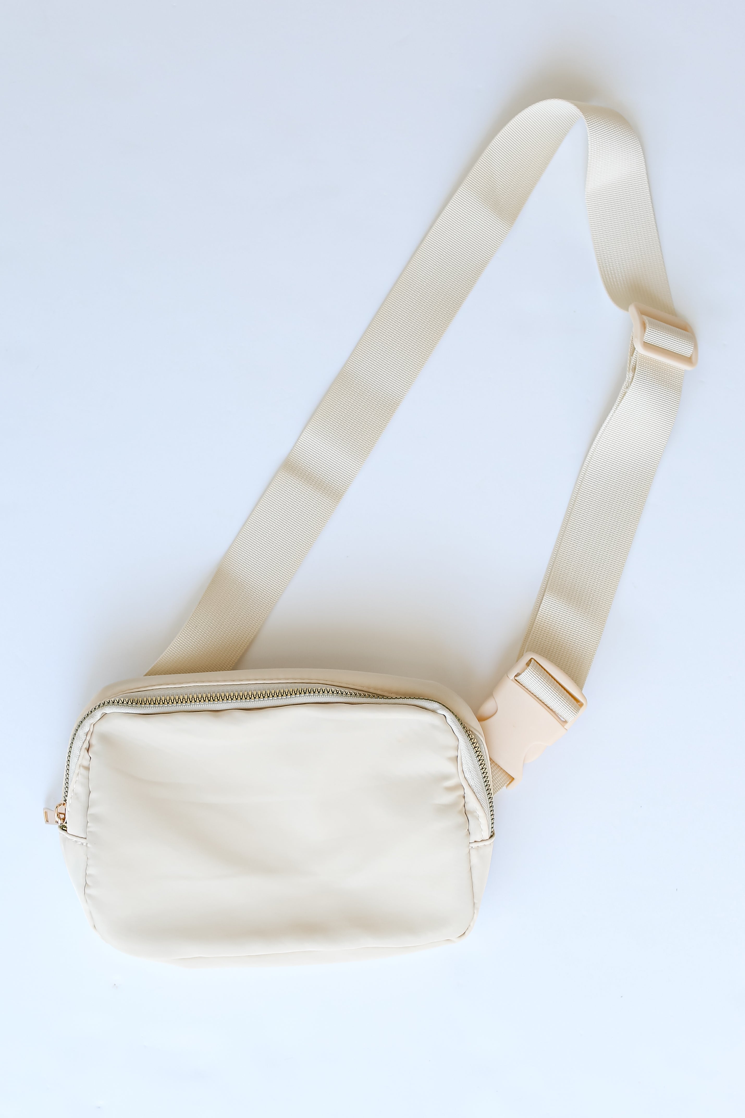 True Essential Belt Bag
