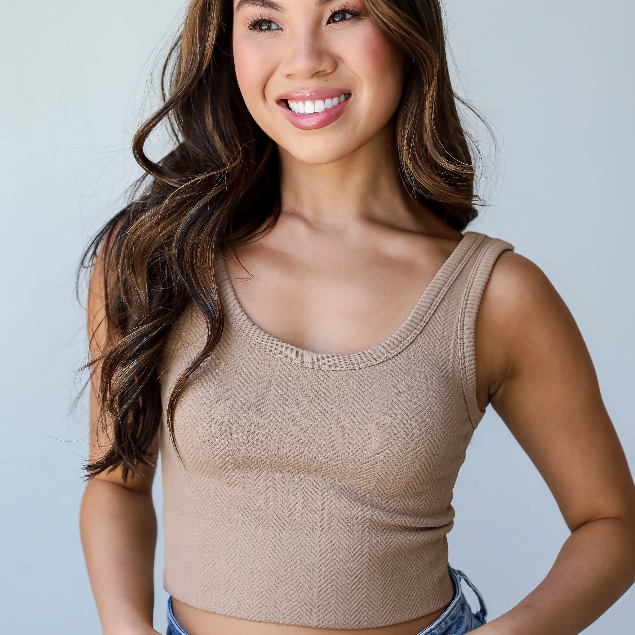 Get Set Seamless Cropped Tank - DU DEAL